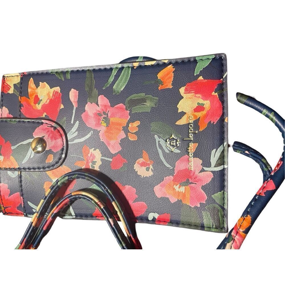 Nanette Lepore Passport Crossbody NWOT - Picture 4 of 6